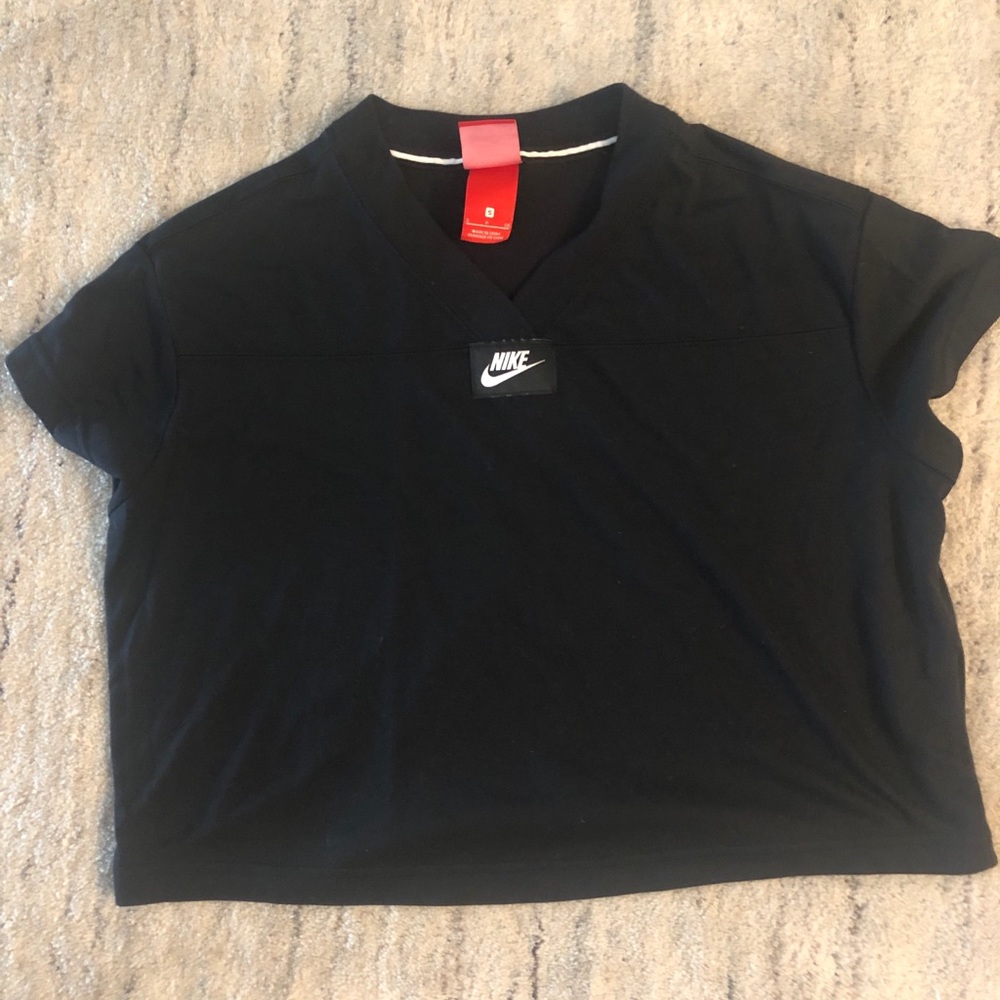 Nike Sportswear Crop Top